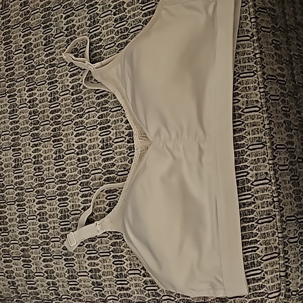 Playtex nursing bra small